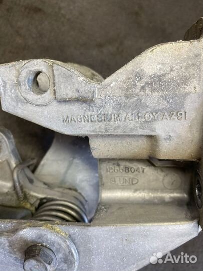 Педаль сцепления Opel Sintra