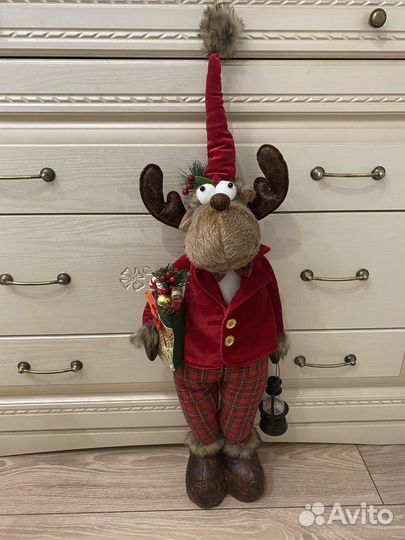 Новогодний лось