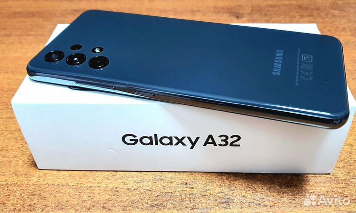 Samsung Galaxy A32, 4/64 ГБ