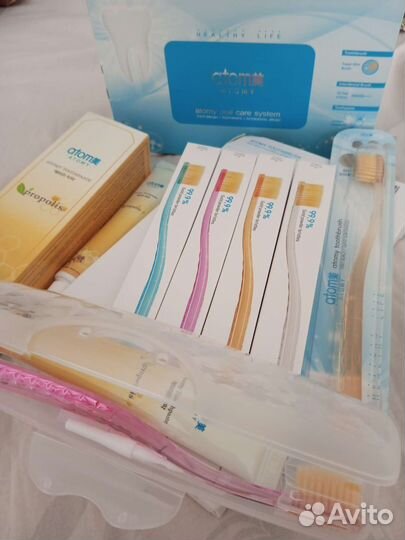 Зубная щётка и зубная паста Атоми