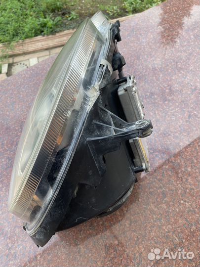 Фара правая дорест мерседес W211