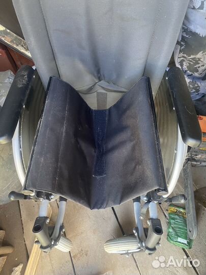 Коляска инвалидная