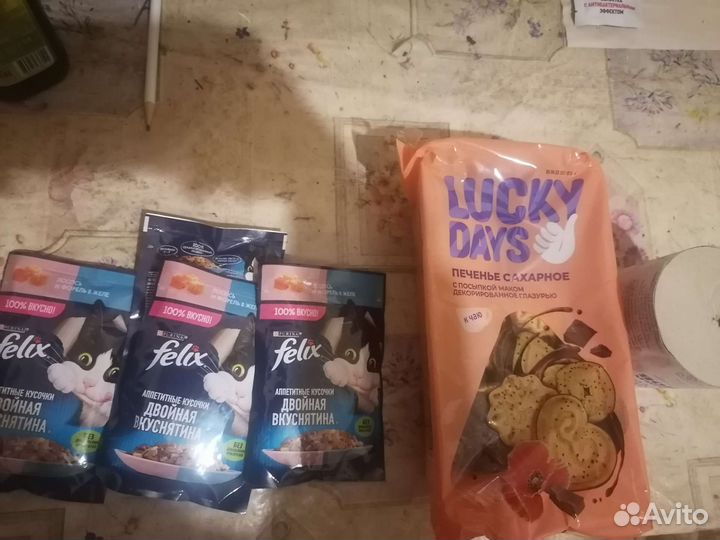 Корм для кошек felix