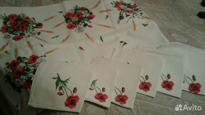 Комплект скатерть и 6 салфеток