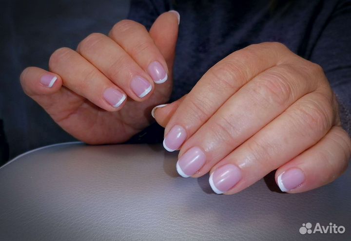 Маникюр,педикюр