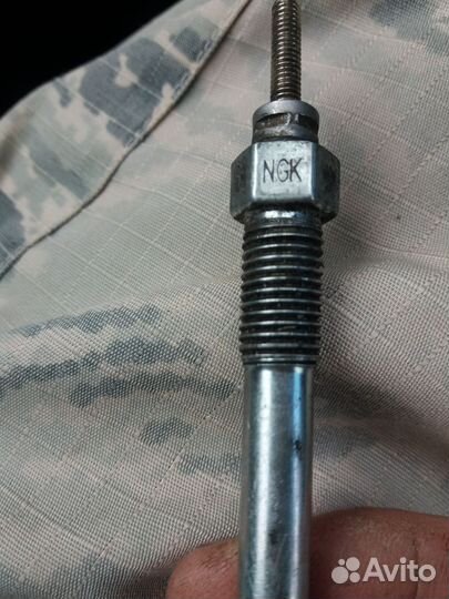 Свеча накаливания NGK