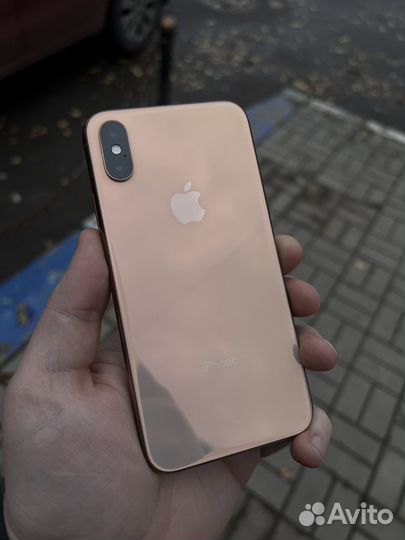 iPhone Xs, 64 ГБ