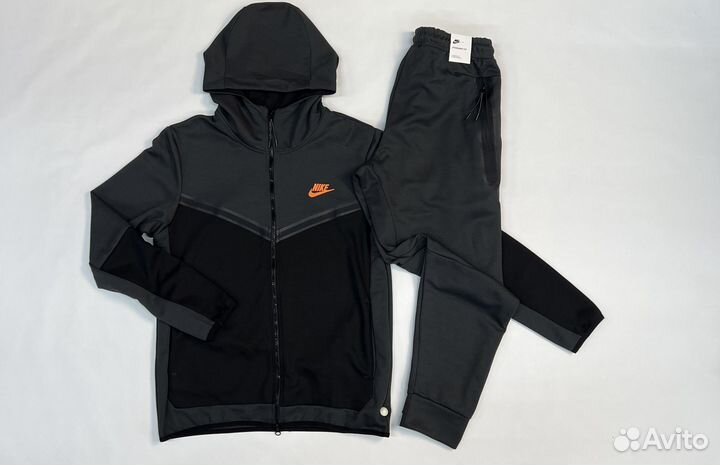 Мужской спортивный костюм Nike черно-серый M