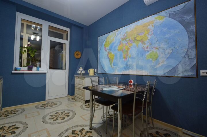 1-к. квартира, 53 м², 2/4 эт.