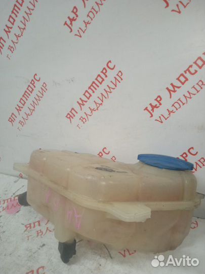 Бачок расширительный Audi A4 B7 BWE 2007