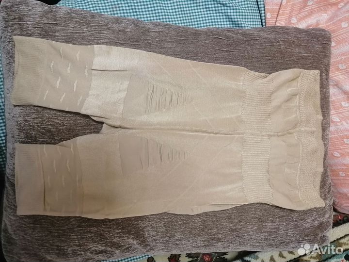 Утягивающие шорты с высокой талией