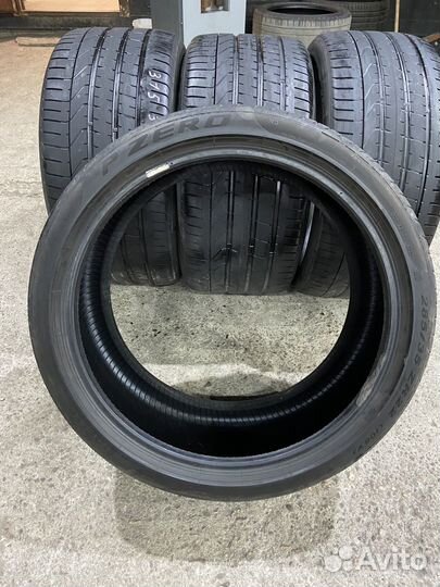 Pirelli P Zero 285/35 R22 и 315/30 R22