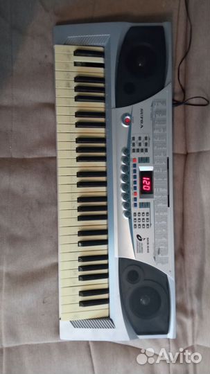 Синтезатор supra