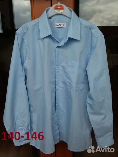 Рубашки голубая и белая с полоской р.140-146