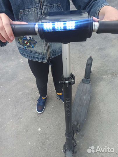 Самокат взрослый электрический бу