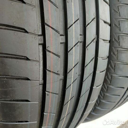 Bridgestone Turanza T005 225/55 R17 97W