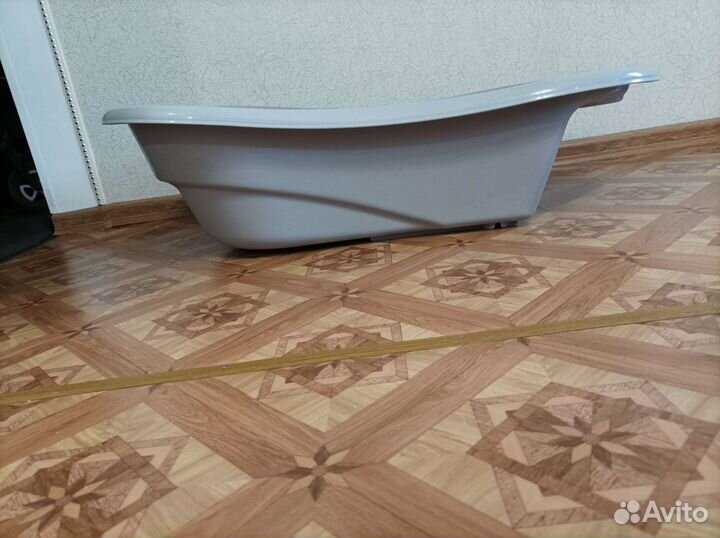 Детская ванночка для купания с горкой