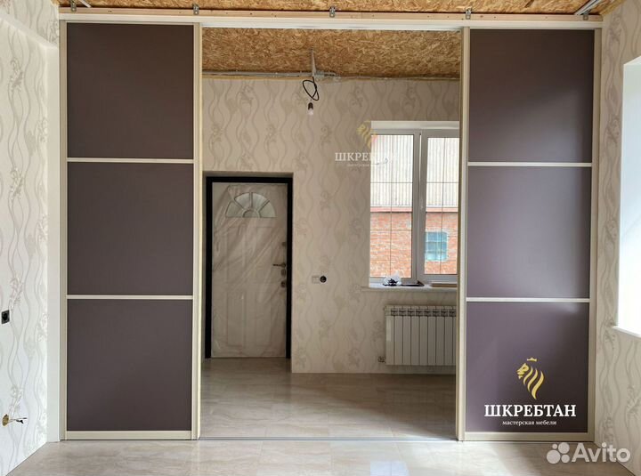 Стеклянная перегородка