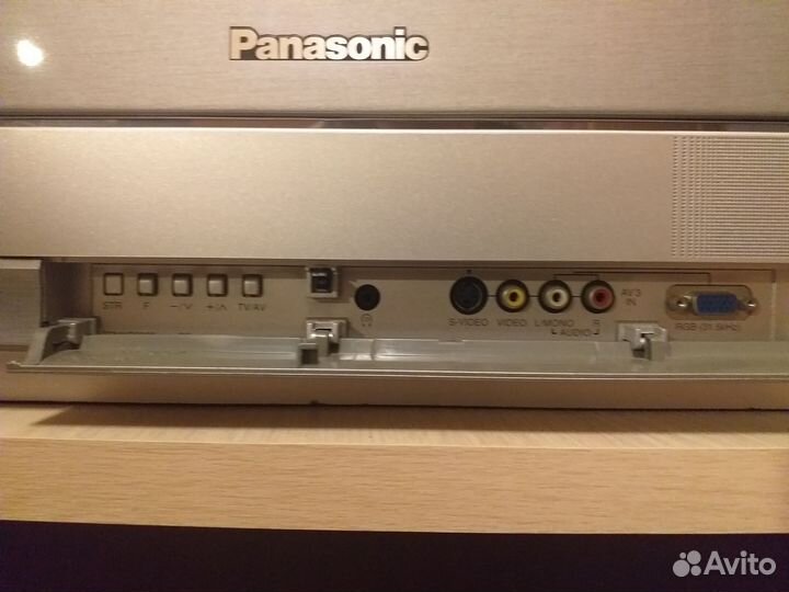 Телевизор Panasonic TX-34P700T