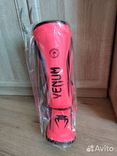 Защита голени Venum Elite