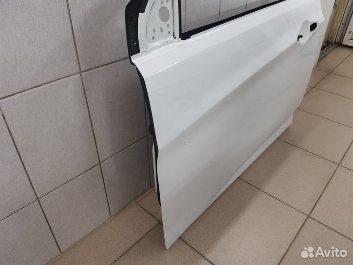 Дверь передняя левая оригинал Solaris 1