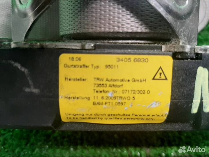 Ремень безопасности задний правый Mercedes Benz E