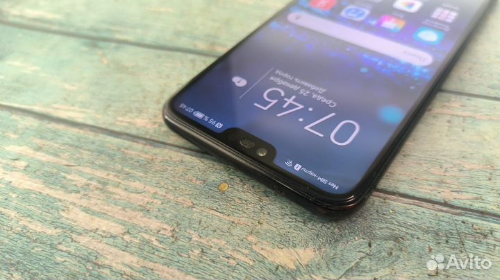 HONOR 10, 4/128 ГБ