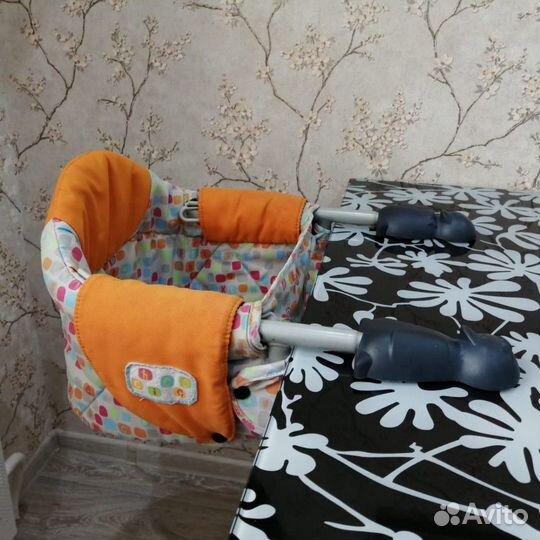 Подвесной стульчик для кормления