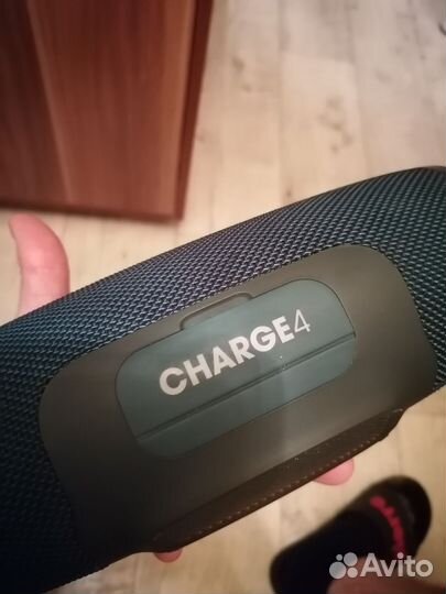 Колонка jbl charge 4