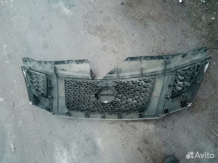 Ниссан Патрол 62 решётка радиатора