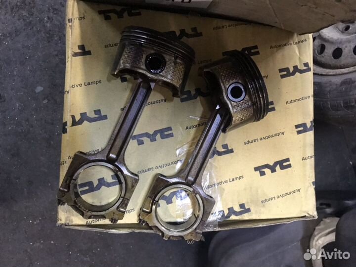 Mazda 6 GG шатун с поршнем