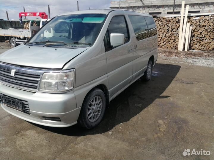 Nissan elgrand