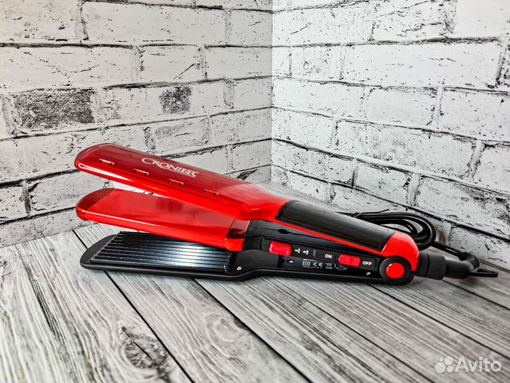 Стайлер для волос / Выпрямитель для волос