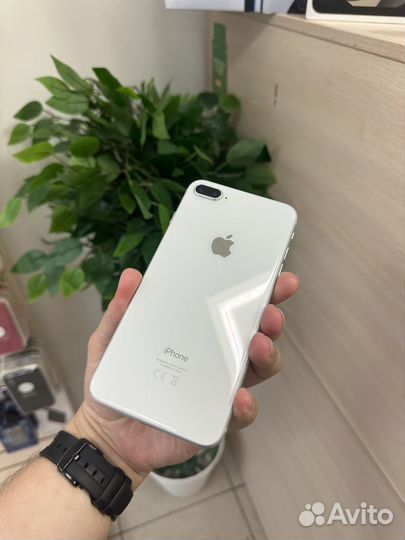 iPhone 8 Plus, 64 ГБ