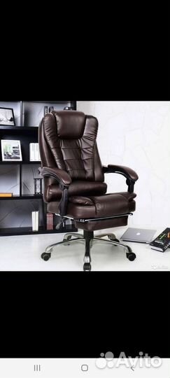 Компьютерное кресло руководителя новое