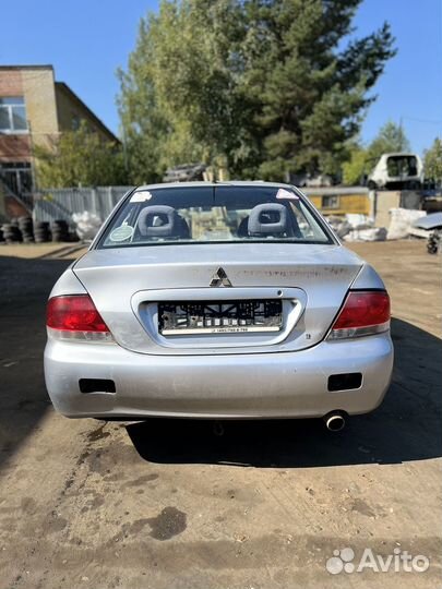 В разборе mitsubishi lancer 9 2005 1.6 МКПП