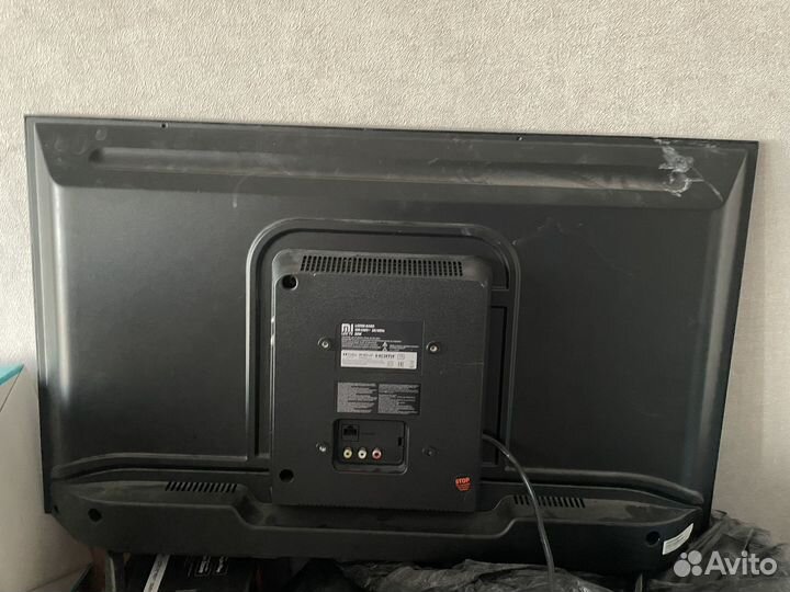 Телевизор 32 дюйма