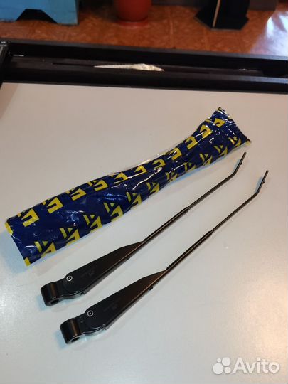 Поводок стеклоочистителя Ваз 2101-07,2121Нива