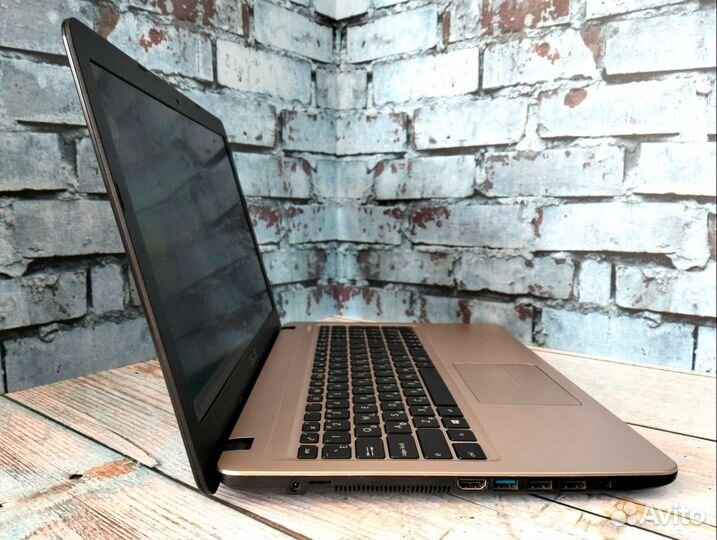 Современный Asus на A6-9225/ RAM 4/ SSD 240