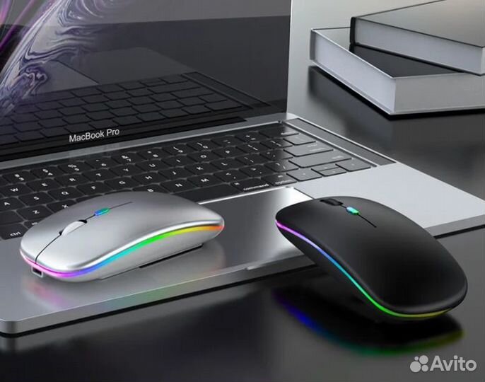 Беспроводная мышь со встроенным акк