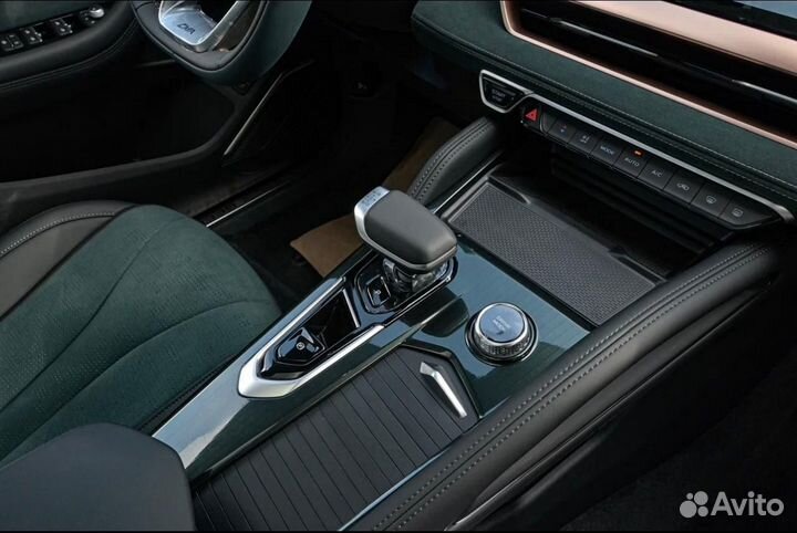 Geely Monjaro 2.0 AT, 2024, 10 км