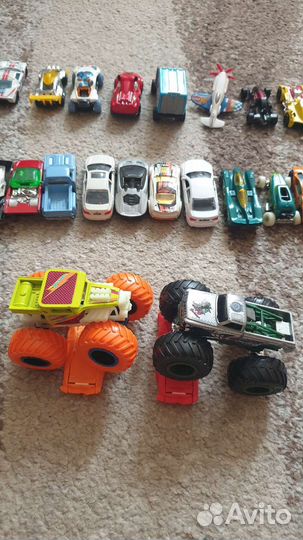 Машинки хотвилс