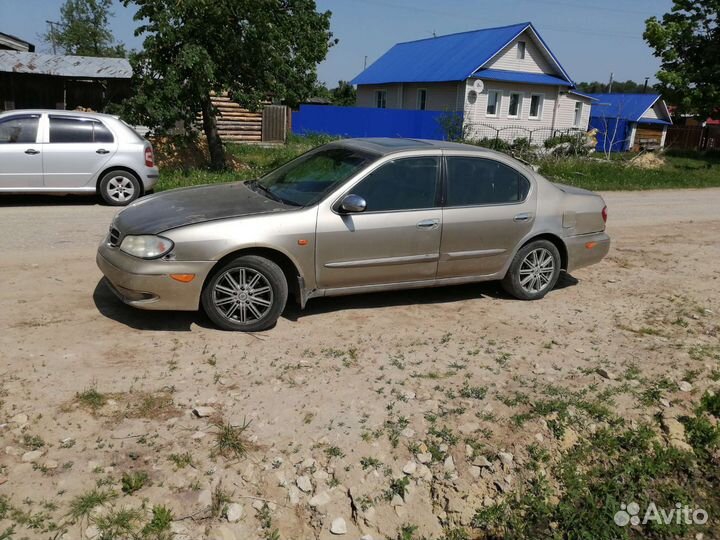 Nissan Maxima A33 2002 по частям