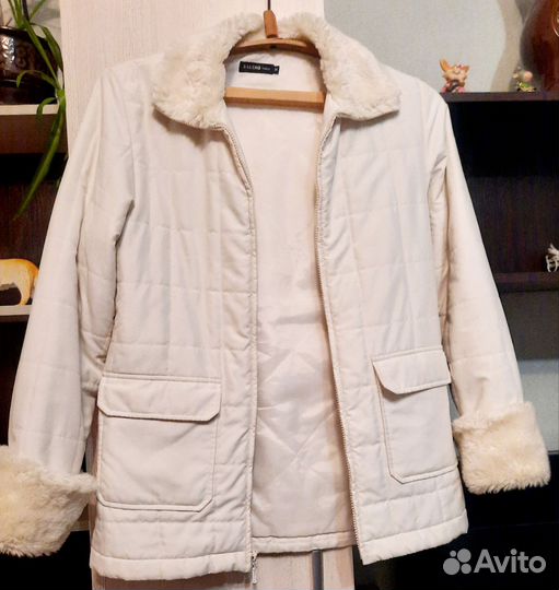 Куртка демисезонная женская белая