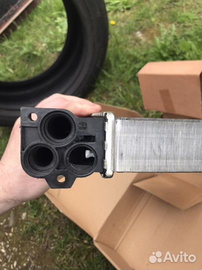 Радиатор печки BMW е34