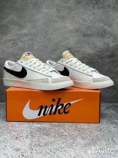 Кроссовки Nike Blazer