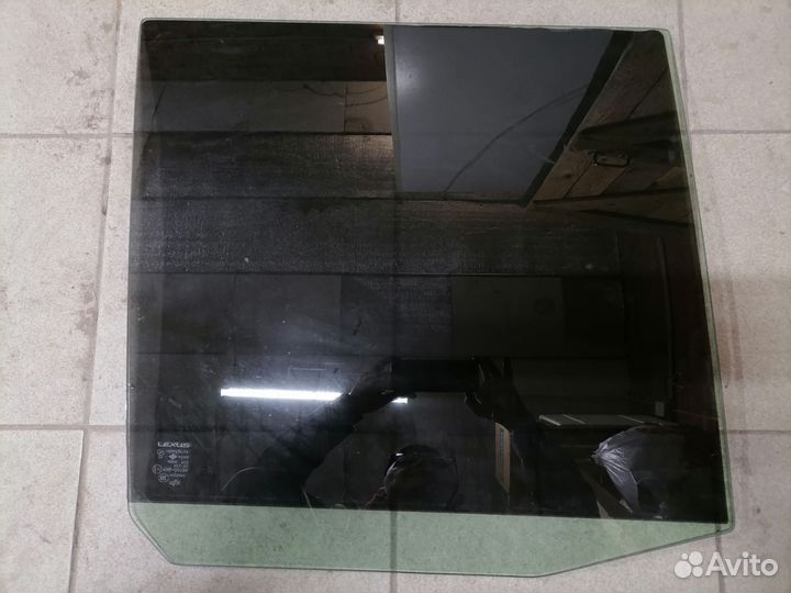 Стекло заднее Toyota Lexus 43R 00034