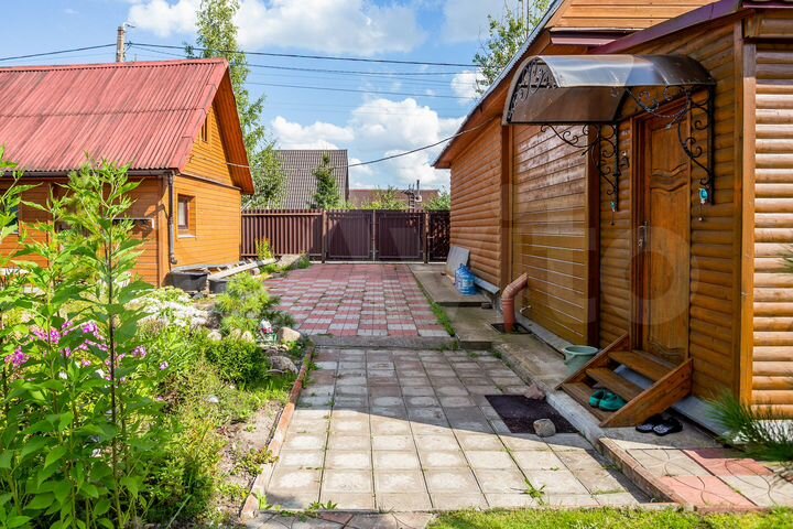 Дом 80 м² на участке 8,5 сот.