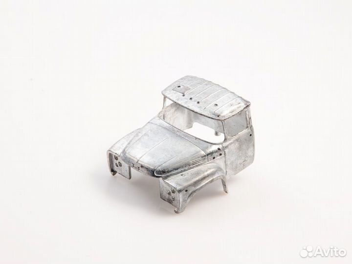 Сборная модель автомобиля AVD Models 1524AVD