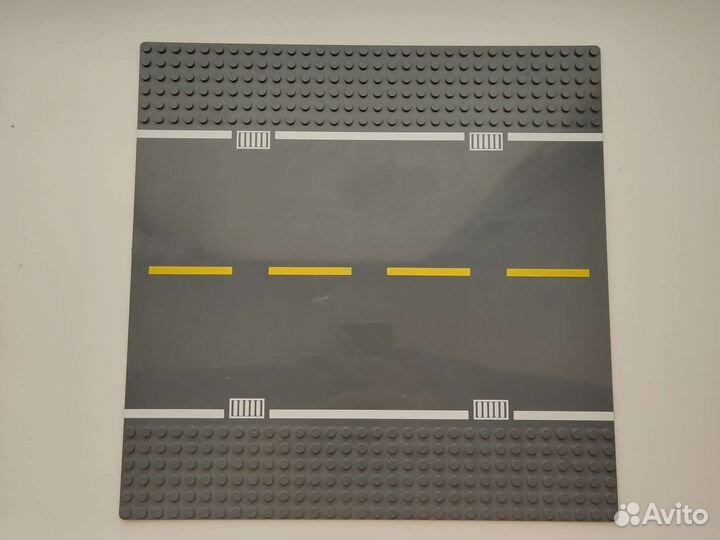 Lego пластина